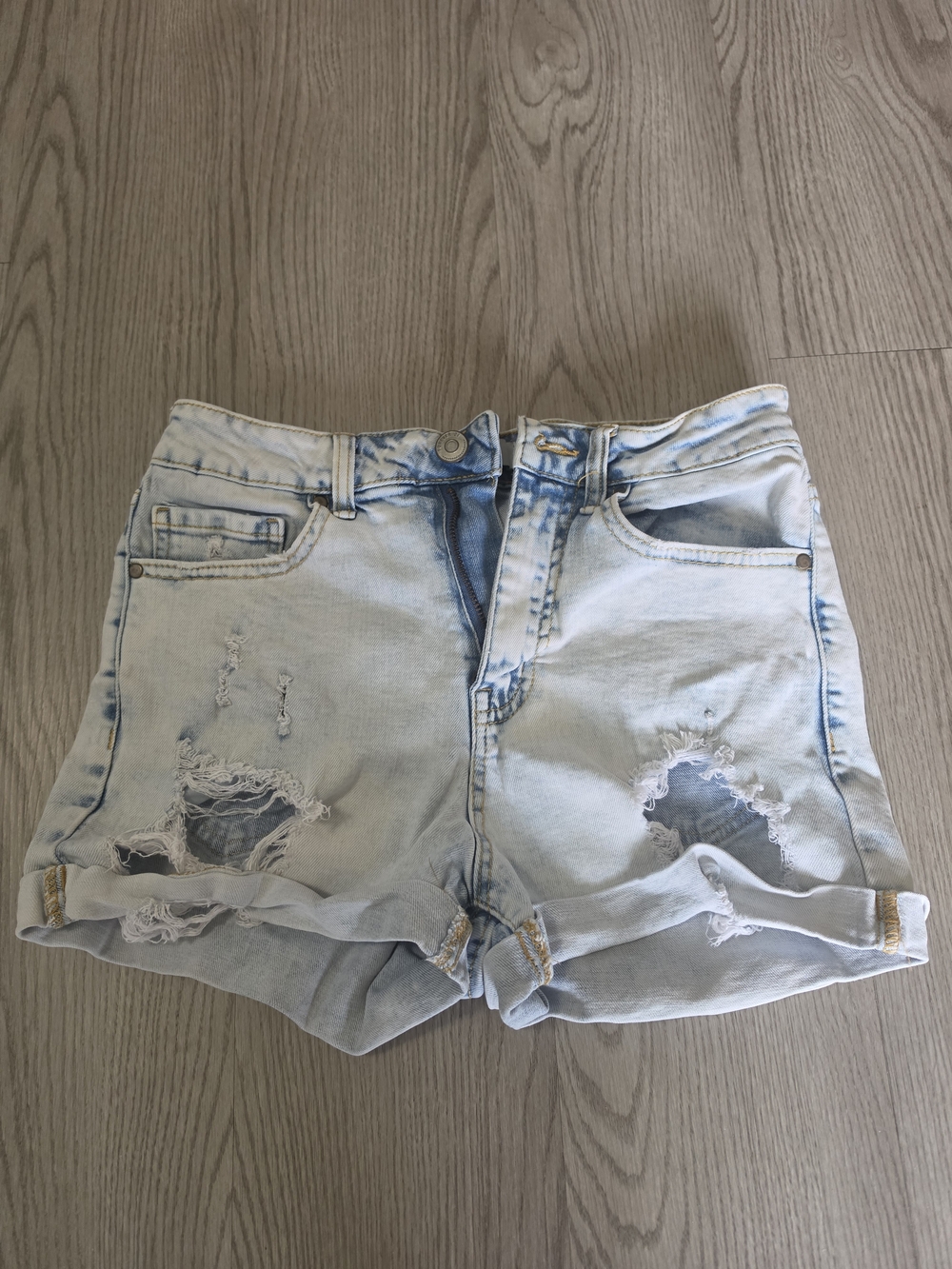 Forever 21 Distressed Denim Jean Shorts in Blue Waist 27